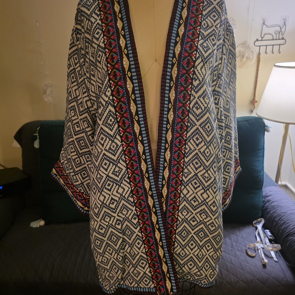 NWT H&M Womens Embroidered Open Front Cardigan Jacket Kimono Style